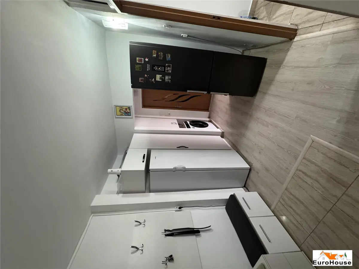 Apartament cu 2 camere de vânzare în Alba Iulia, zona Ampoi 3, fotografia 4