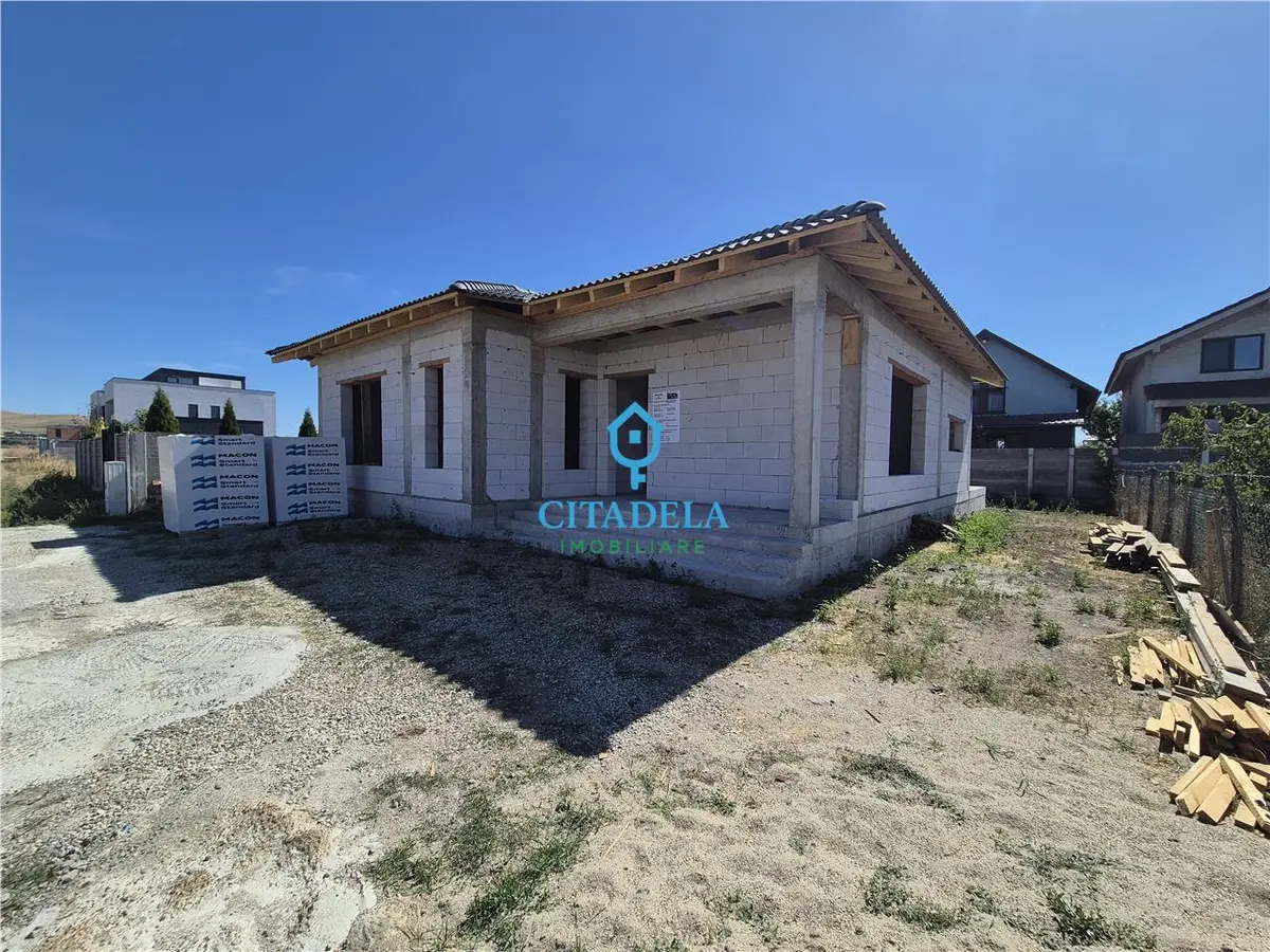 Casă individuală nouă, zona Nord, Alba Iulia, 4 camere, teren 356 mp, fotografia 2