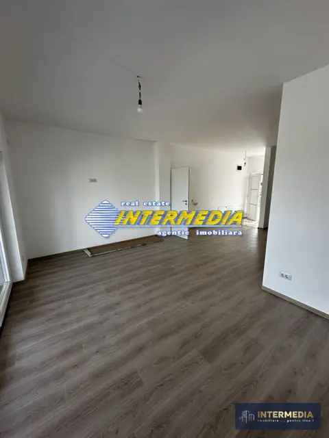 Casă spațioasă de vânzare cu 3 dormitoare și terasă Oarda de Jos, Alba