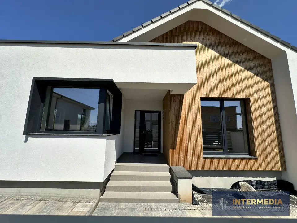 CASA NOUA, 120 MP UTILI, CETATE, FINISATA COMPLET, 4 CAMERE, 2 BAI, fotografia 4