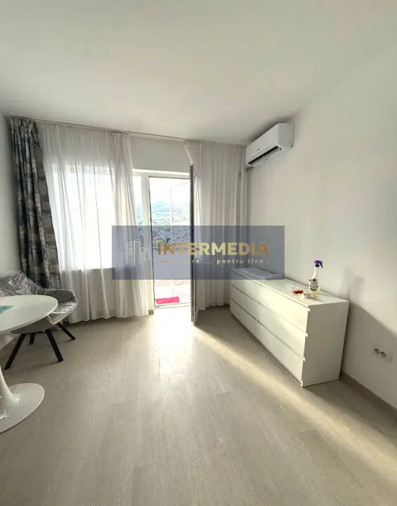 Apartament 2 Camere 52 mp. Renovat CETATE Flanco Mobilat Utilat View panoramic, fotografia 3