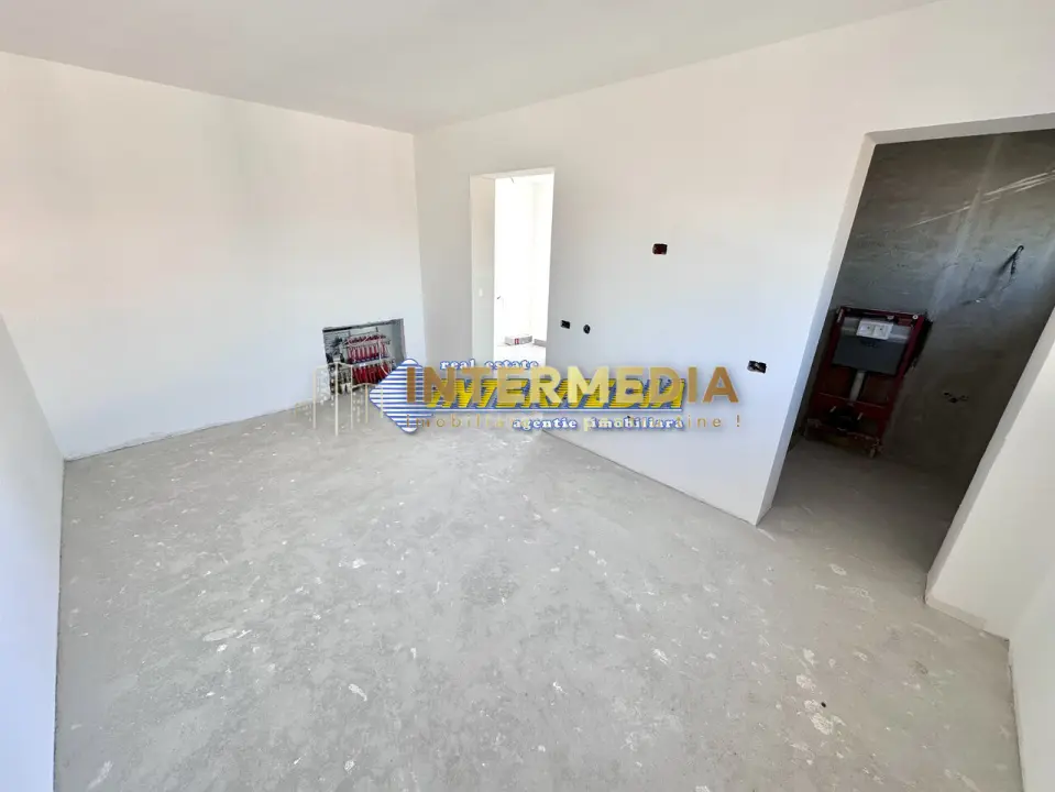 Casa Noua in Cetate 4 camere 117 mp. Teren 340 mp Finisata 90 %, fotografia 7