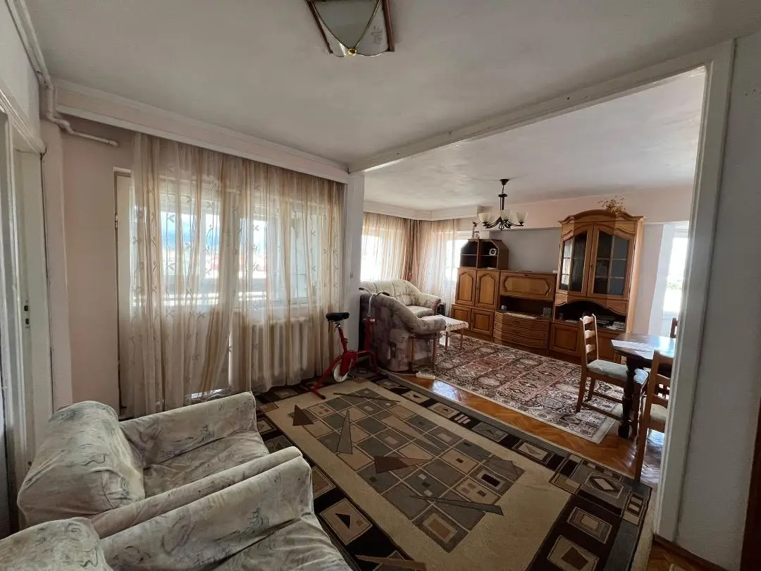 Apartament 3 camere de vânzare, zona Centru, Alba Iulia, fotografia 1