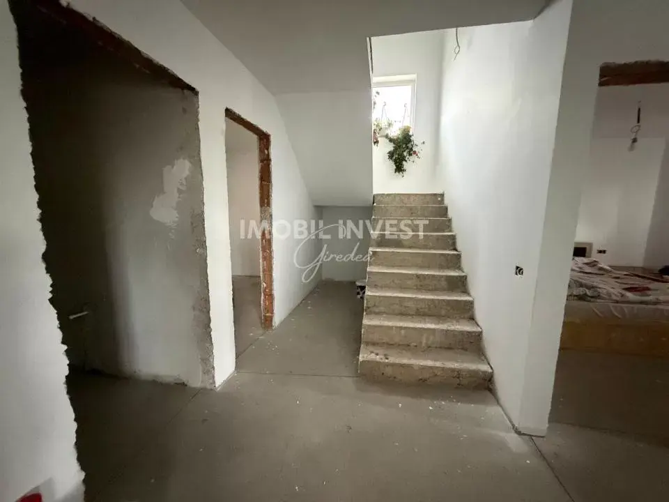 Casă individuală cu 7 camere și terasă de 30 mp, 390 mp teren, fotografia 10