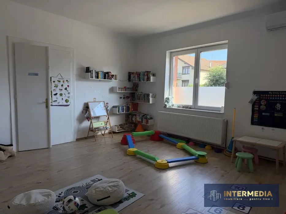 Casă de vânzare în Cetate, Alba Iulia, 5 camere, 3 băi, finisată complet, fotografia 5