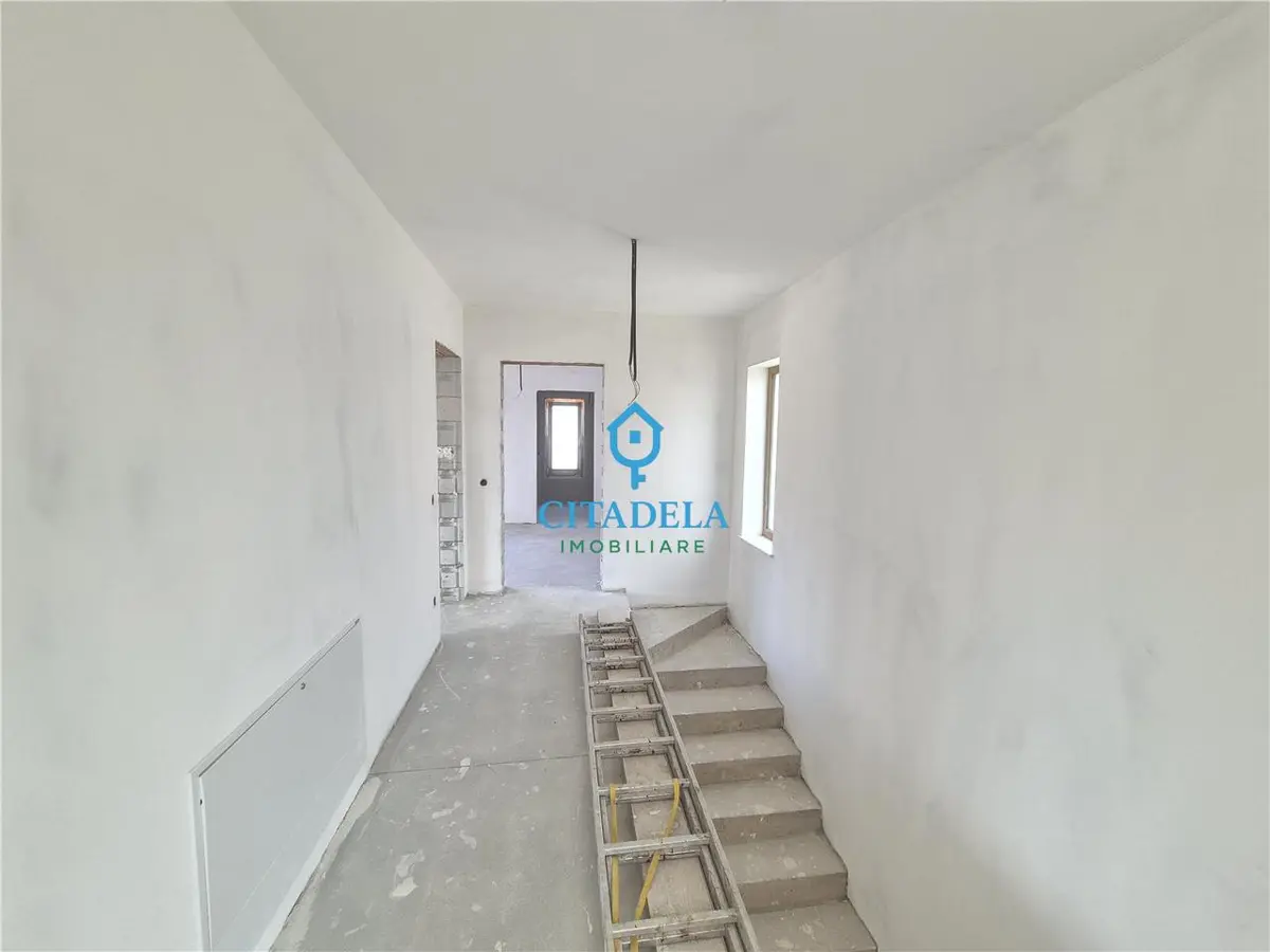 Casă cu 5 camere și 411 mp teren, zona Cetate, Alba Iulia, fotografia 11
