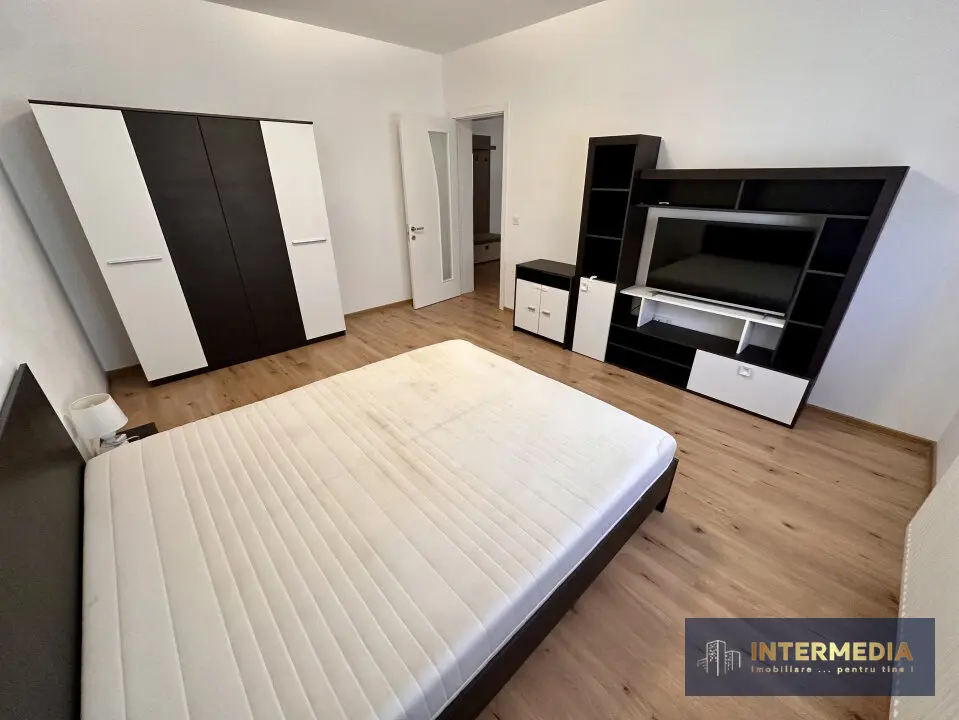 Apartament 2 camere, bloc nou, Centru, etaj 1, parcare, boxă, fotografia 7