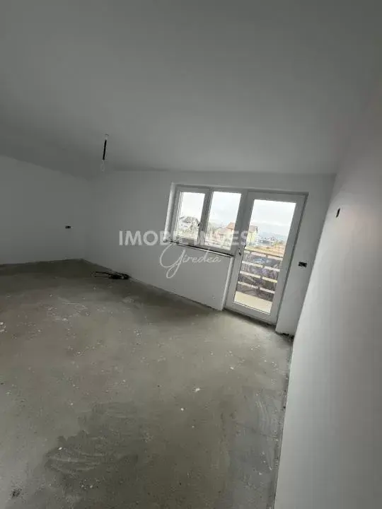 Casă individuală cu 7 camere și terasă de 30 mp, 390 mp teren, fotografia 4