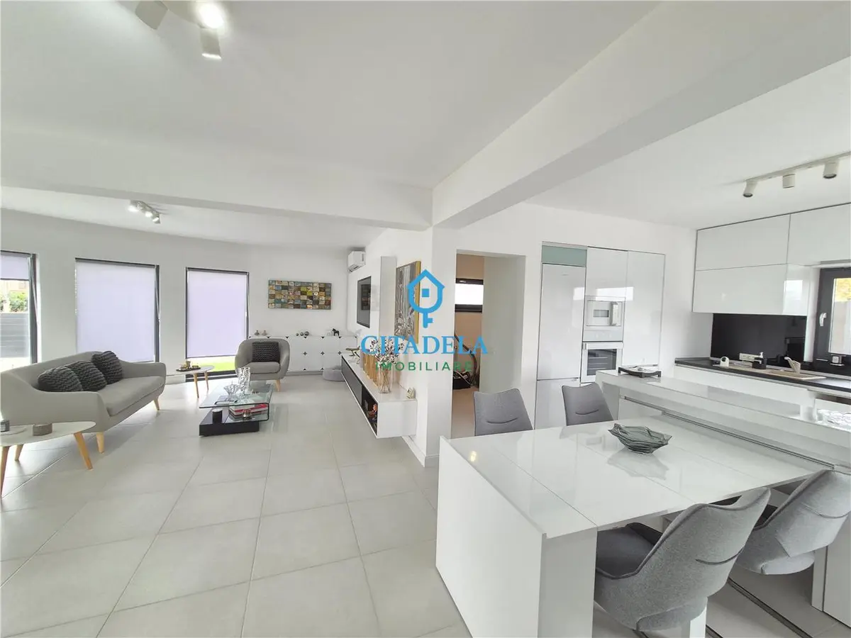 Casă individuală de vânzare în Alba Iulia, zona Nord, reper Orizont, fotografia 5