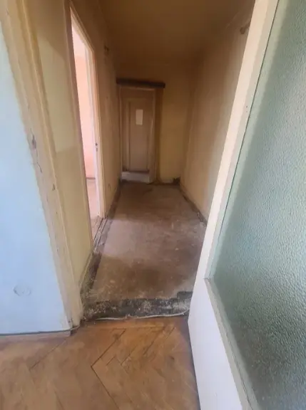 Apartament cu 3 camere de vânzare în zona Cetate, Alba Iulia, fotografia 3