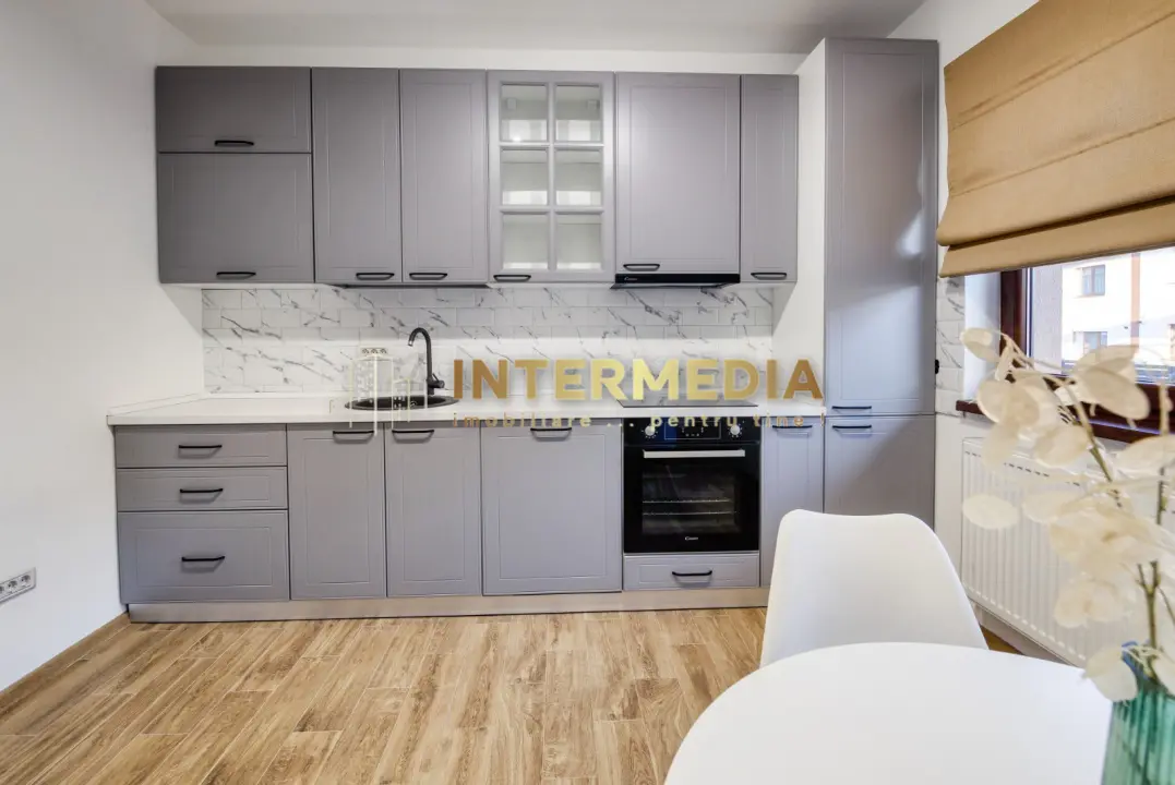 Casa noua cu 4 camere de vanzare in Alba Iulia zona Cetate, fotografia 1