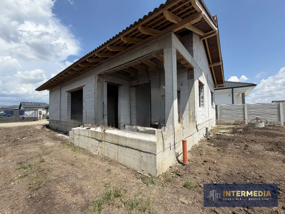 Casă de vânzare, Alba Iulia, 4 camere, teren 423 mp, toate utilitățile, fotografia 9