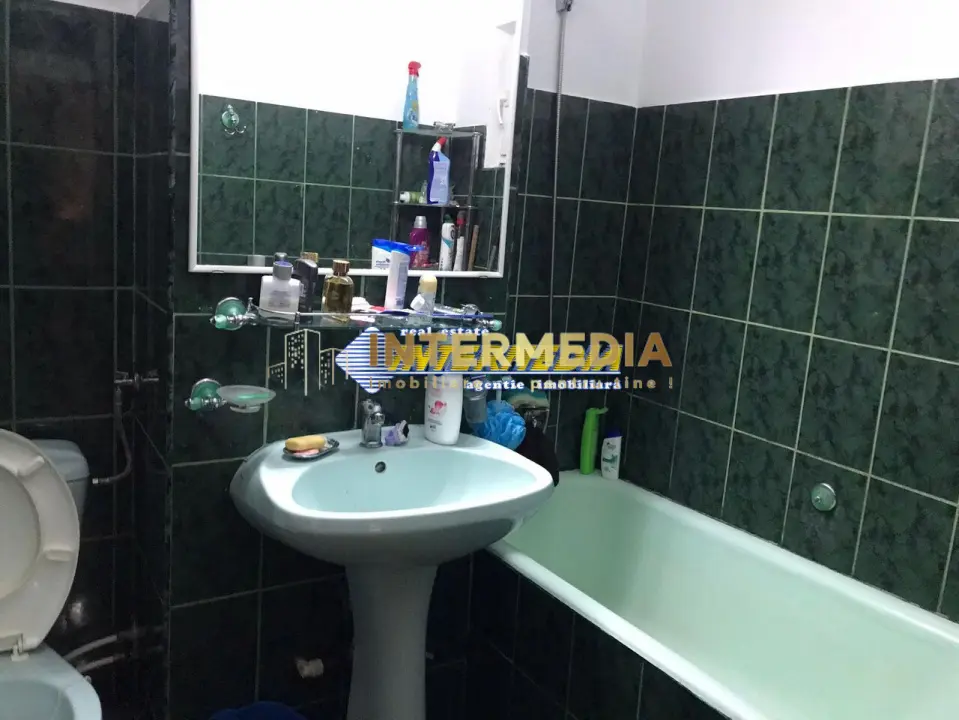 Apartament 2 camere de vanzare Cetate zona Mercur, fotografia 11