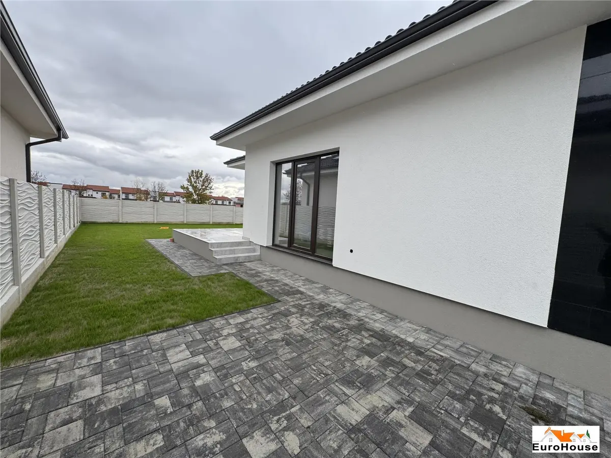Casa noua pe un nivel de vanzare in Alba Iulia, fotografia 8