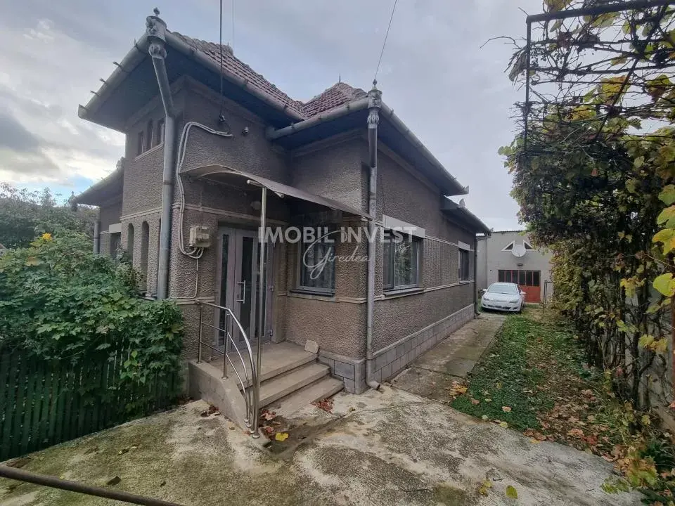 Casă individuală cu 755 mp teren, 3 camere, mobilata-utilata, fotografia 1