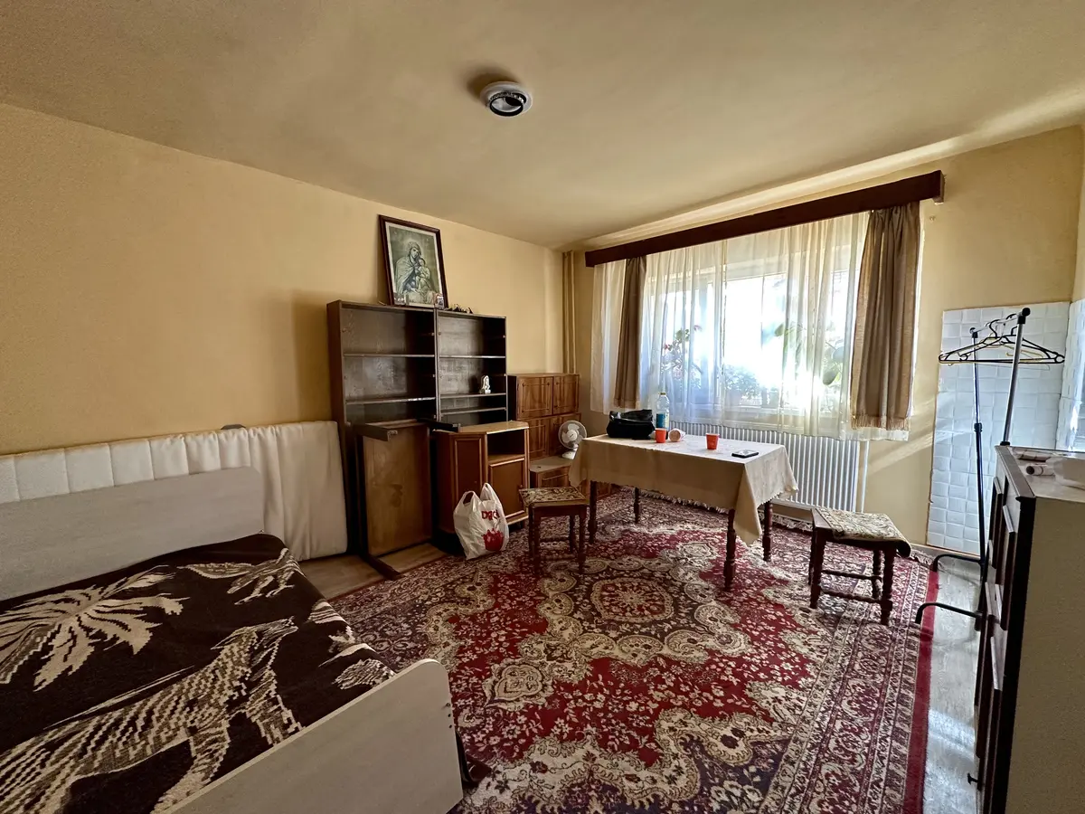 Garsonieră de vânzare, 30 mp utili, zona Cetate, Alba Iulia, fotografia 1