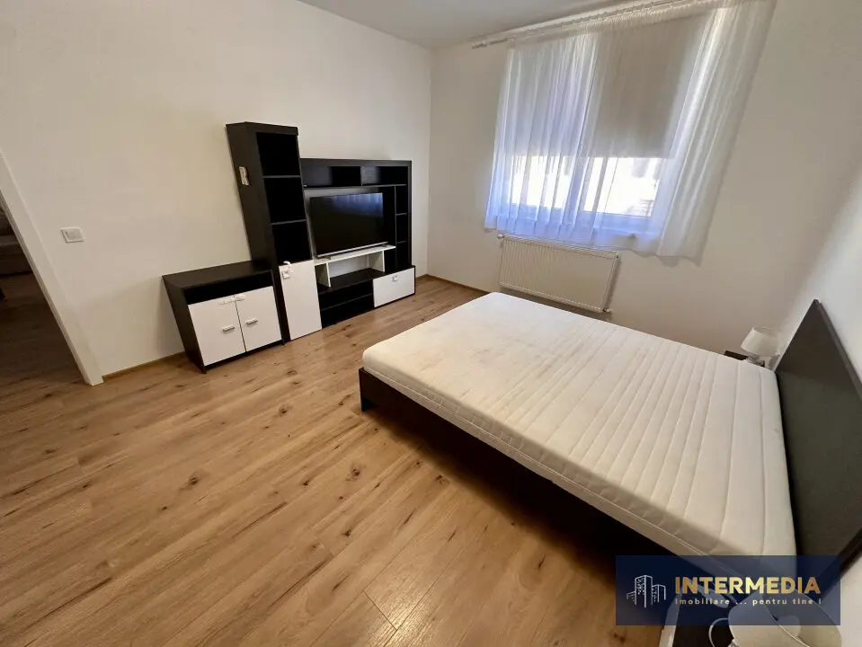 Apartament 2 camere, bloc nou, Centru, etaj 1, parcare, boxă, fotografia 6