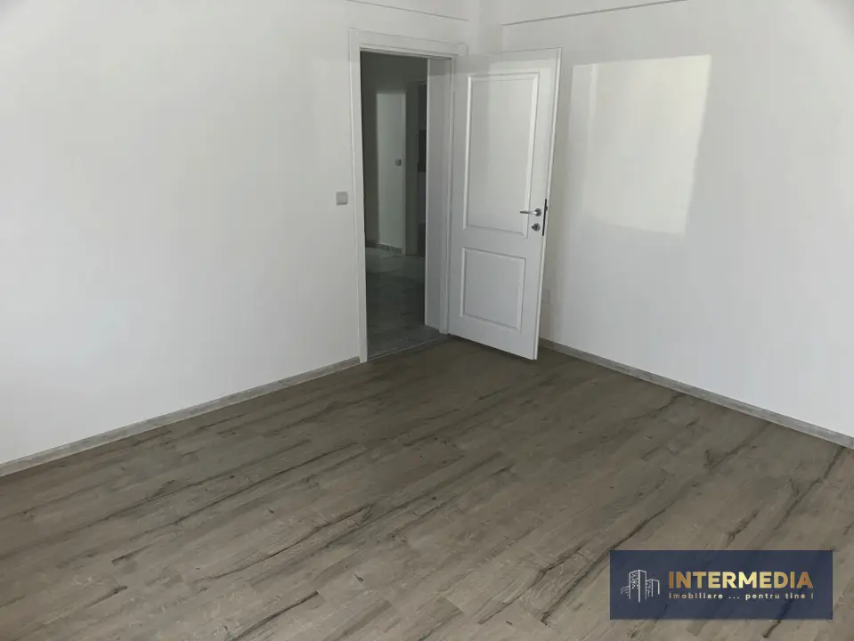 Apartament 2 camere 49 mp Bloc NOU Finisat Modern Balcon 2 locuri parcare Sebes, fotografia 5
