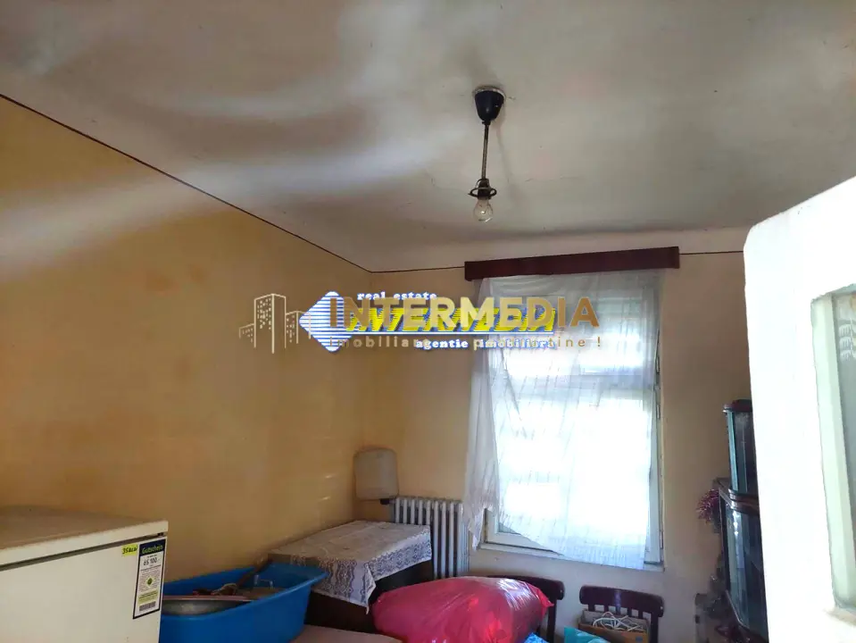 Casa de vanzare in Centru pozitie buna, asfalt, Ideal afacere!, fotografia 8