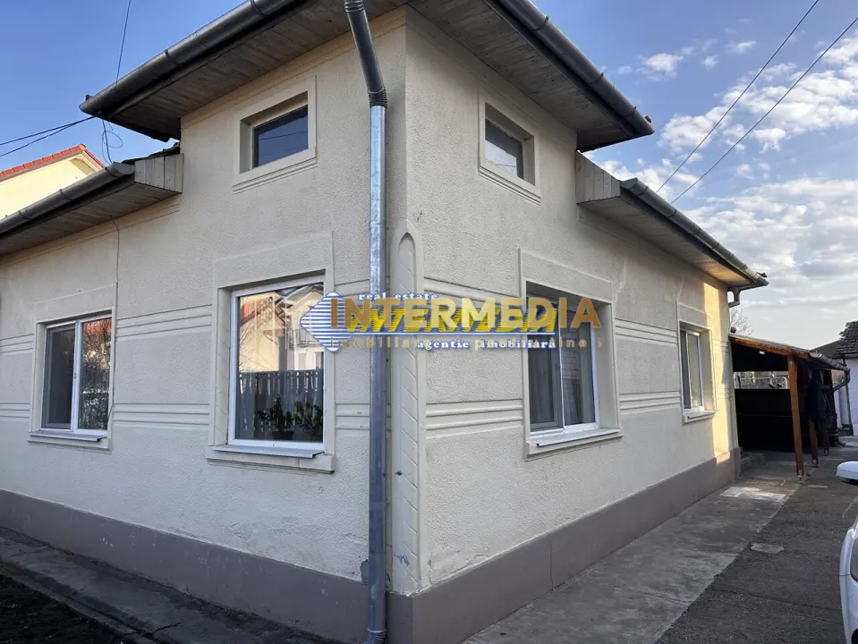 Casa cu 3 camere in Cetate la asfalt cu 1176 mp Teren, fotografia 8