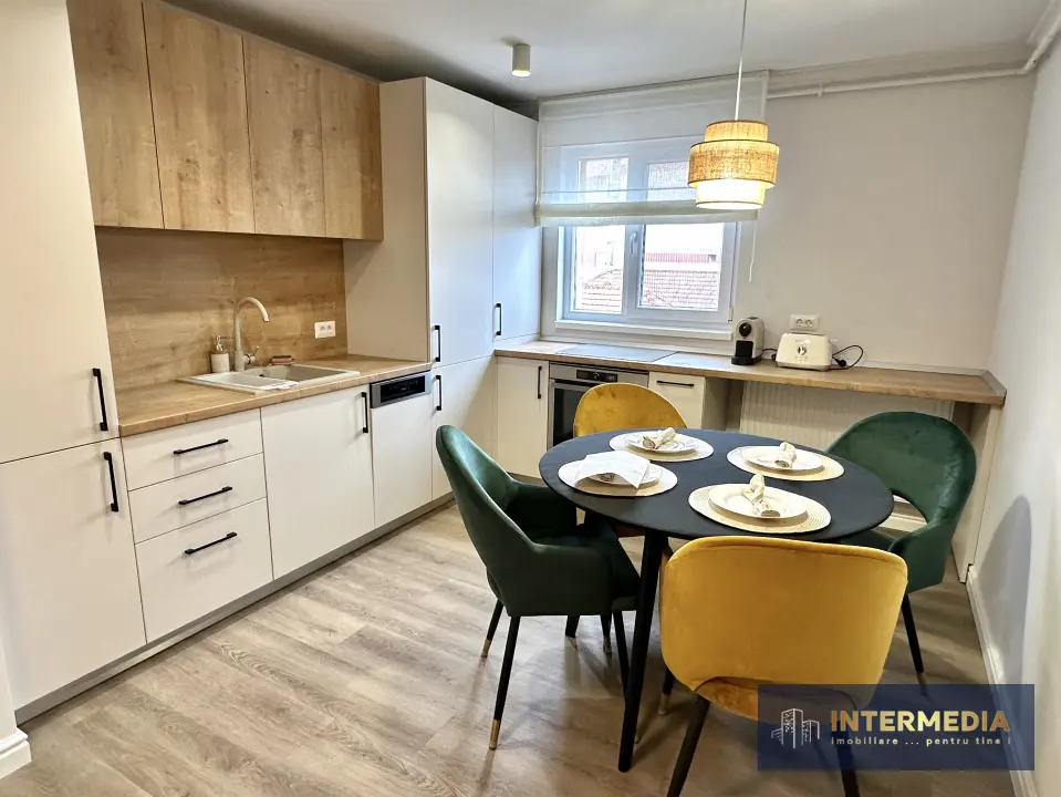 APARTAMENT 2 CAMERE, 1 Baie, 1 Balcon, 56 mp, RENOVAT TOP, ETAJ 2, CETATE, fotografia 10