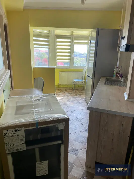 Apartament 4 camere, decomandat, în zona Cetate, Alba Iulia, 2 băi, fotografia 4