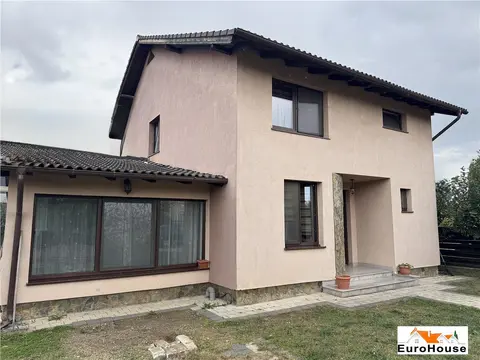 Casa de vanzare in Alba Iulia zona Arex