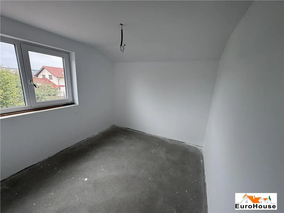 Casă de vânzare în Alba Iulia, zona Micești, 170 mp utili și teren de 390 mp, fotografia 12