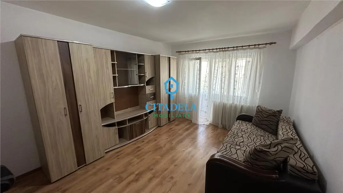 Apartament cu 2 camere decomandat, zona Centru, Alba Iulia, fotografia 3