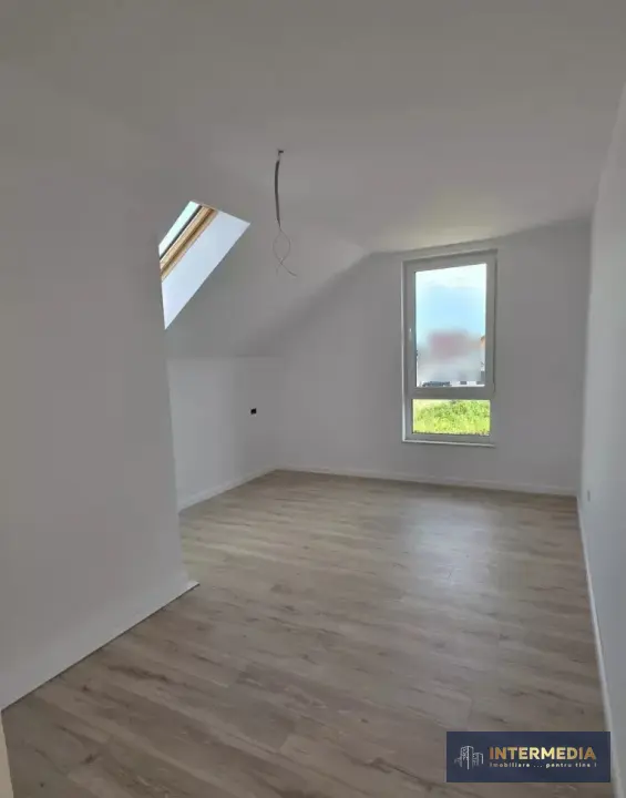 Casă nouă P+M, 4 camere, Alba Iulia, zona Est, 138 mp utili, teren 400 mp, fotografia 7