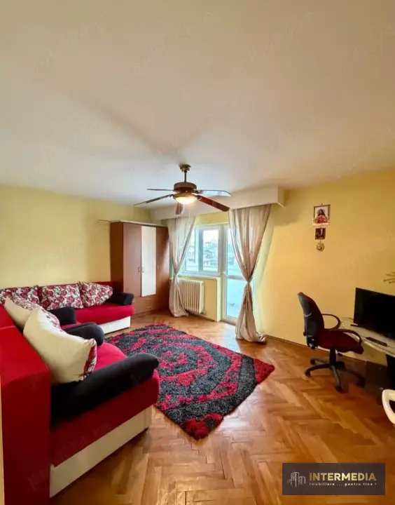Apartament 2 camere, Zona Tolstoi, decomandat, 2 balcoane, fotografia 1