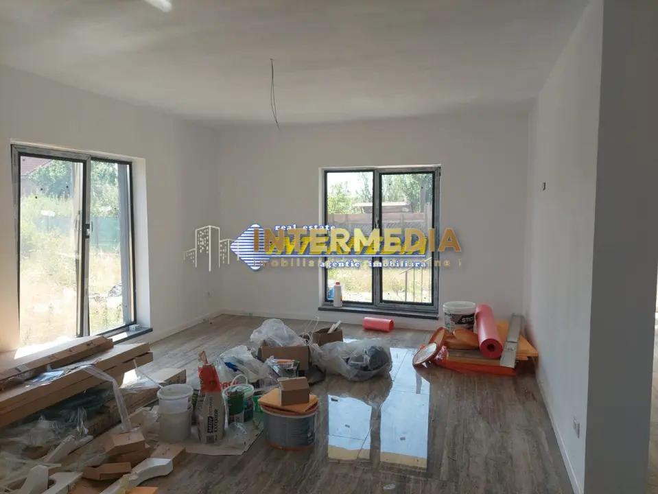 Casa Noua de vanzare Zona Cetate, fotografia 12