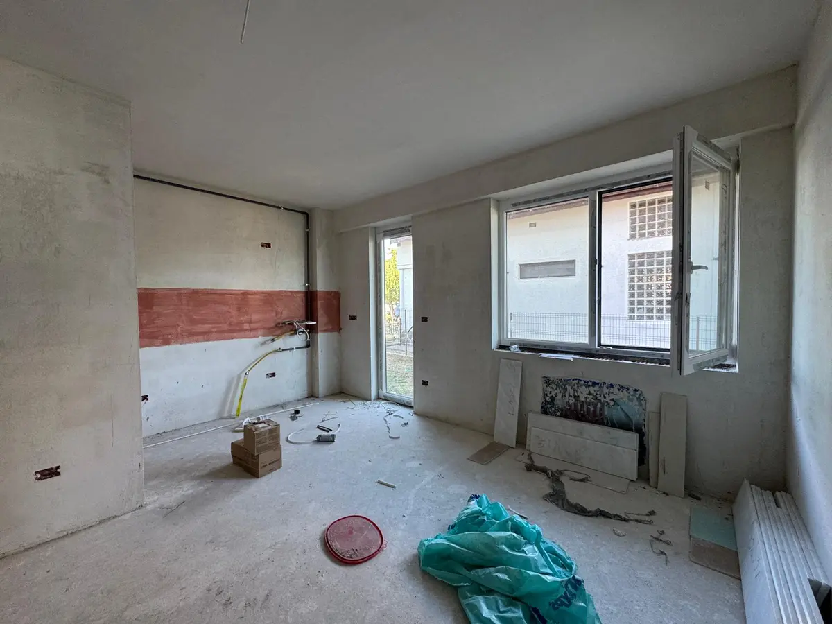 Apartament 2 camere, 41 mp utili, parter, bloc nou 2026, Cetate, fotografia 1