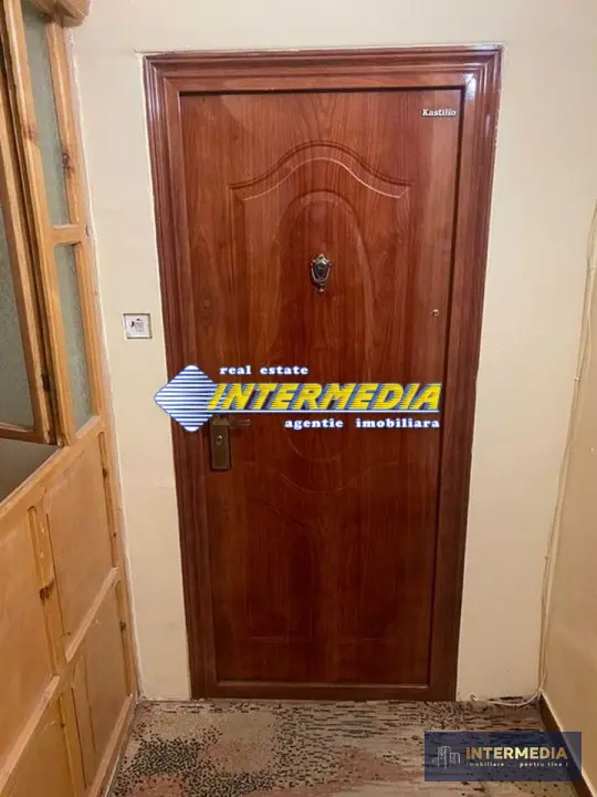 APARTAMENT 3 CAMERE, DECOMANDAT, CETATE, 75 MP, ZONA MERCUR, fotografia 6