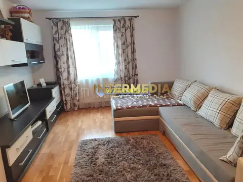 APARTAMENT 2 CAMERE, DECOMANDAT, 56 MP, ZONA MALL CAROLINA, MOBILAT