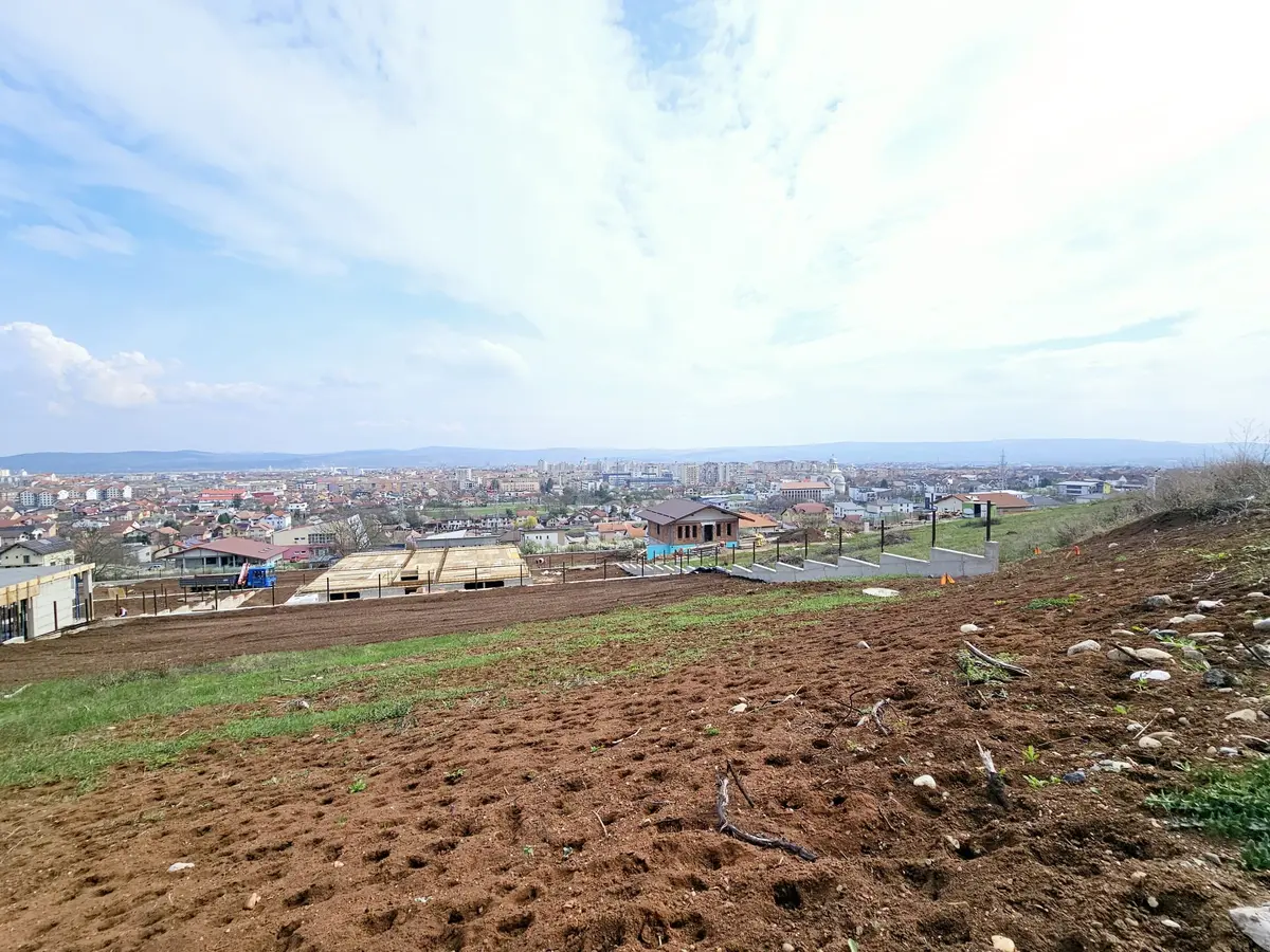 Teren intravilan de 3500 mp cu construcție de 100 mp, deschidere 24 ml, Ciugud, fotografia 6