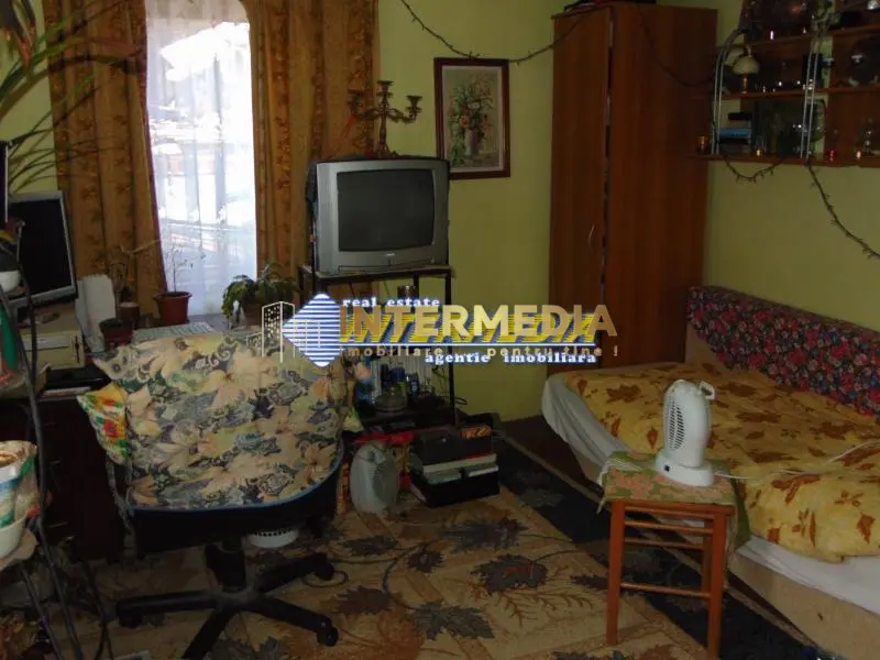 CASA 6 CAMERE, DE VANZARE, CENTRU, PRETABILA CABINETE, GRADINITA , BIROURI, fotografia 7
