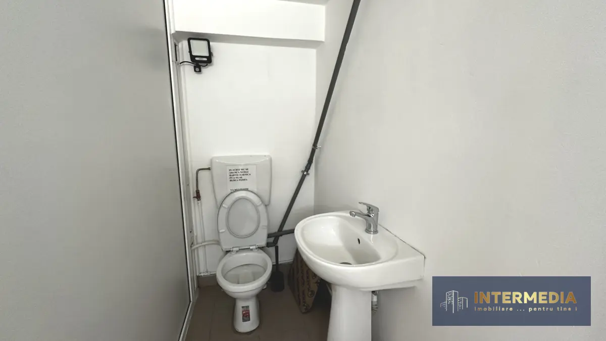 Spatiu Comercial 105 mp Finisat la Bulevard cu vad comerc loc parcare, fotografia 7