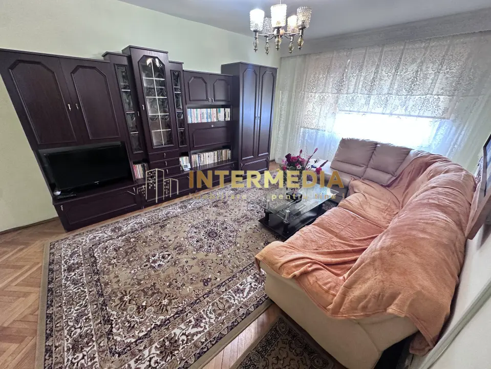 APARTAMENT 3 CAMERE, DECOMANDAT, 65 MP, MOBILAT CETATE BULEVARD, fotografia 4