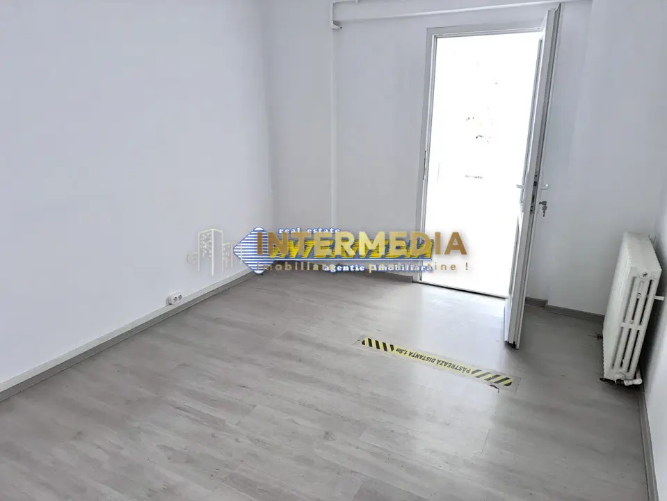 SPATIU COMERCIAL, 75 mp, Cetate Alba Iulia, PRETABIL PENTRU 2 ACTIVITATI, fotografia 8
