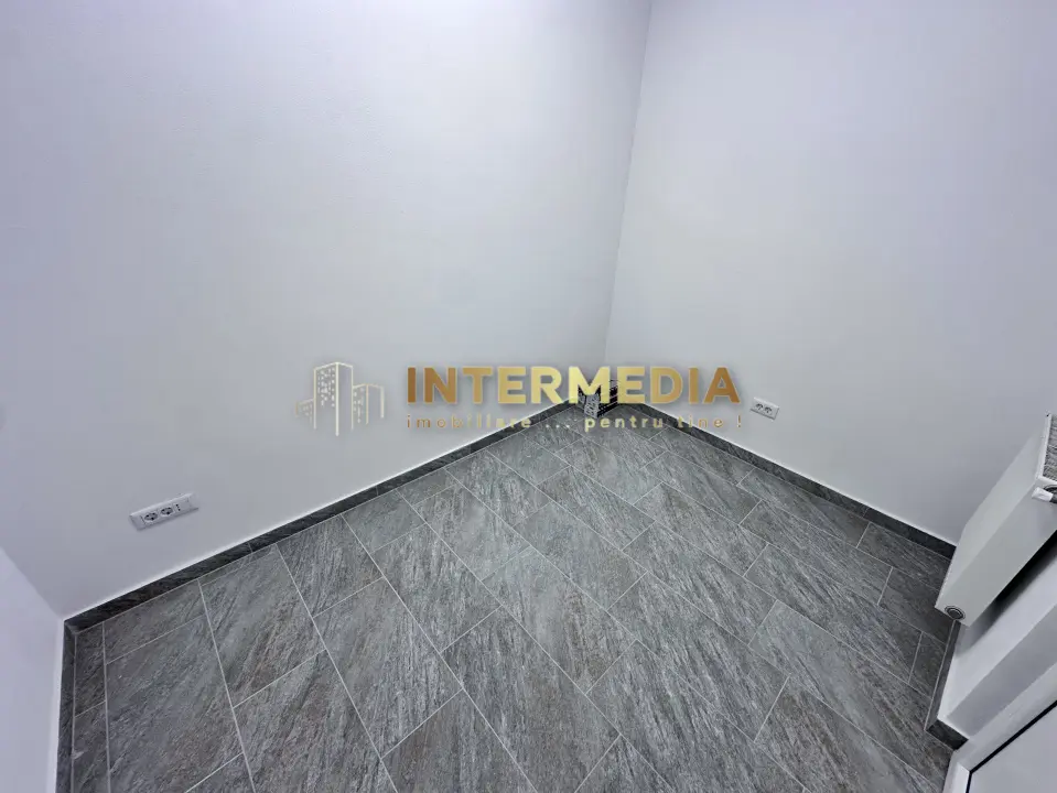 Spatiu Comercial finisat si renovat 80 mp inchiriere Alba Iulia Sub Stadion, fotografia 5