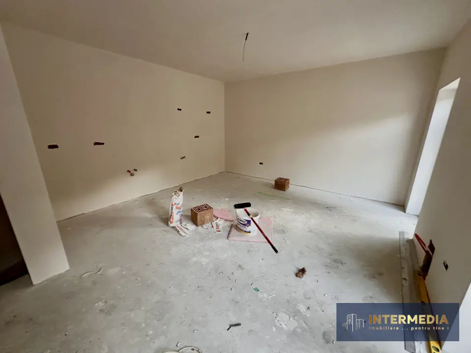 Duplex de vânzare în Alba Iulia, zona Cetate, teren 250 mp, terasă 66 mp, fotografia 4