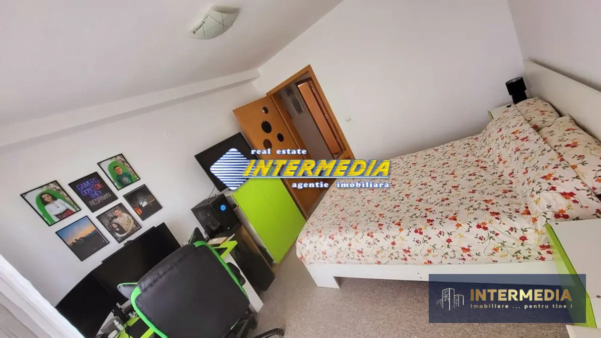 Casa Insiruita Apartament 3 camere P+1 cu 250 mp Teren Scara Interioara Mobilat, fotografia 5