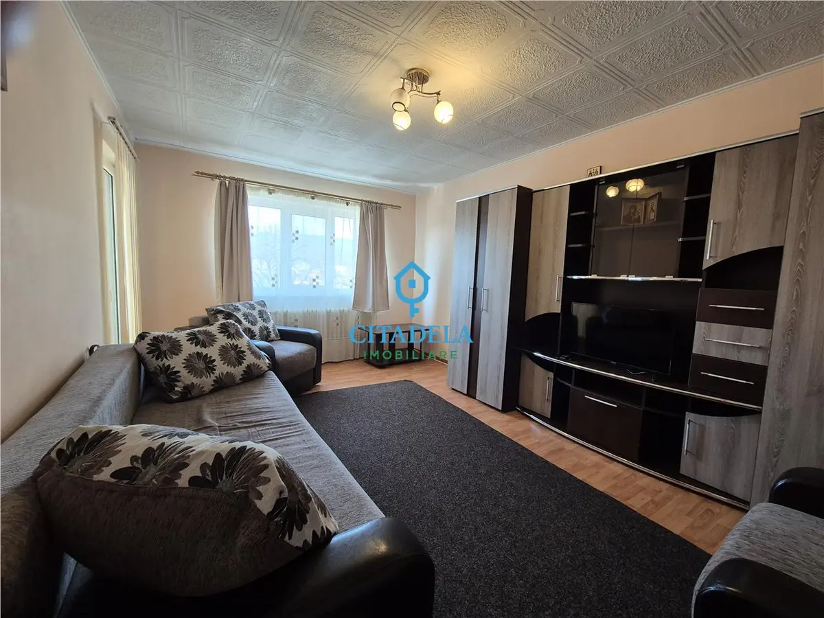 Apartament cu 2 camere, decomandat, în zona Tolstoi, Alba Iulia, fotografia 3