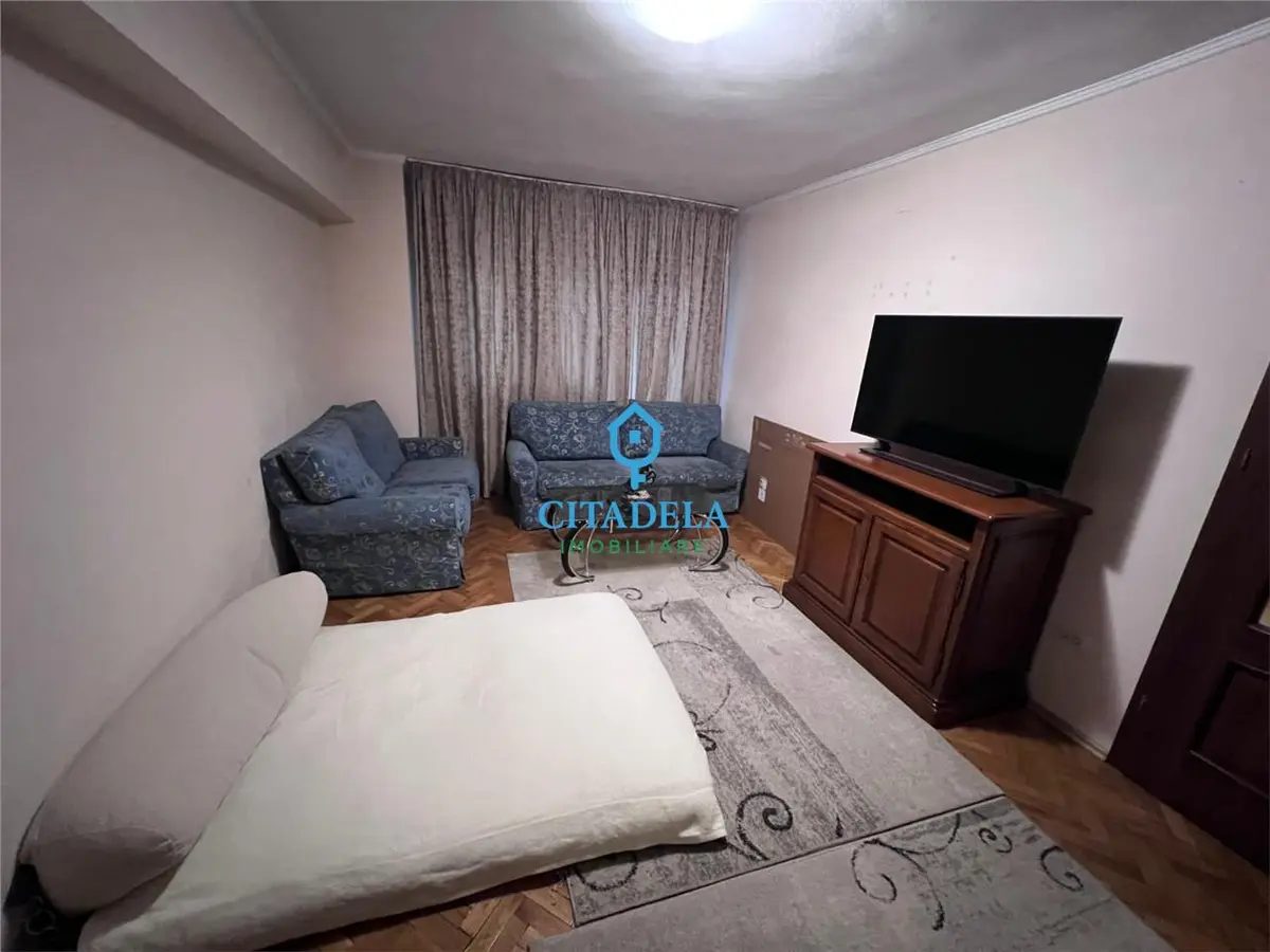 Apartament 2 camere Cetate bulevardul Transilvaniei 350 eur, fotografia 3