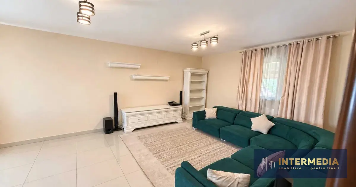 Casă în Alba Iulia, 5 camere, 3 băi, mobilată și utilată, teren 427 mp, fotografia 8