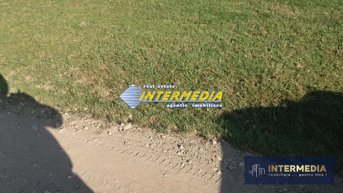 Teren Intravilan de vanzare in Partos 450 mp 30 euro/mp, fotografia 1