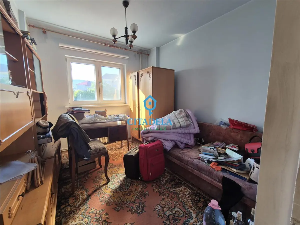 Apartament cu 4 camere, garaj și boxă, în cartierul Cetate, fotografia 5