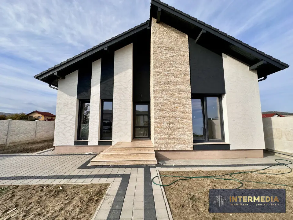 Casă nouă cu 4 camere, 105 mp utili, teren 510 mp, Alba Iulia, zona Micești, fotografia 1