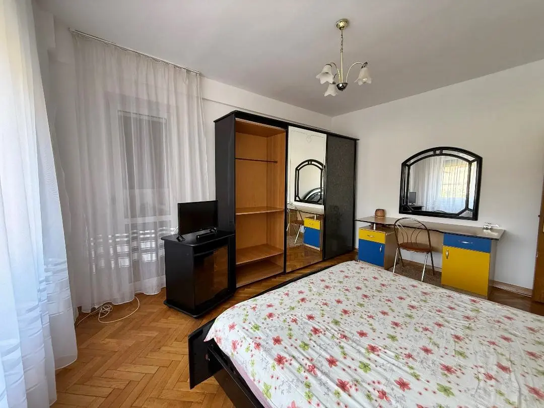 Apartament cu 4 camere de vânzare, zona Cetate - Școala nr. 7, Alba Iulia, fotografia 13